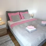Apartman Apolo - Pool & Garden Retreat *