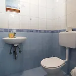 Apolo - Pool & Garden Retreat Apartman