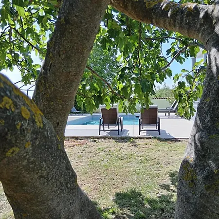 Apolo - Pool & Garden Retreat Apartman