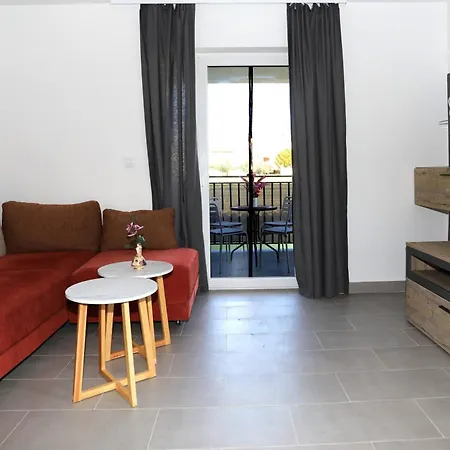 Apolo - Pool & Garden Retreat Apartman Pula
