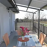 Apolo - Pool & Garden Retreat Apartman *