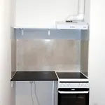 Apolo - Pool & Garden Retreat Apartment