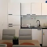 Apartman Apolo - Pool & Garden Retreat *