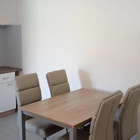 Apartment Apolo Pula