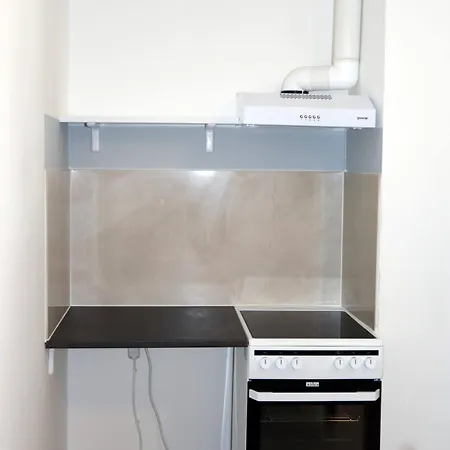 Apolo - Pool & Garden Retreat Apartment