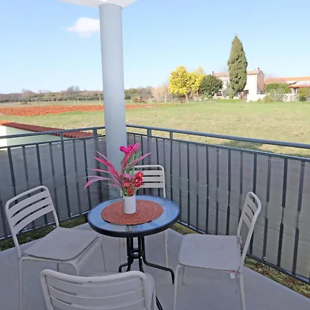 Apolo - Pool & Garden Retreat Appartement