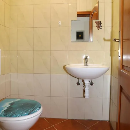Appartement Apolo - Pool & Garden Retreat *