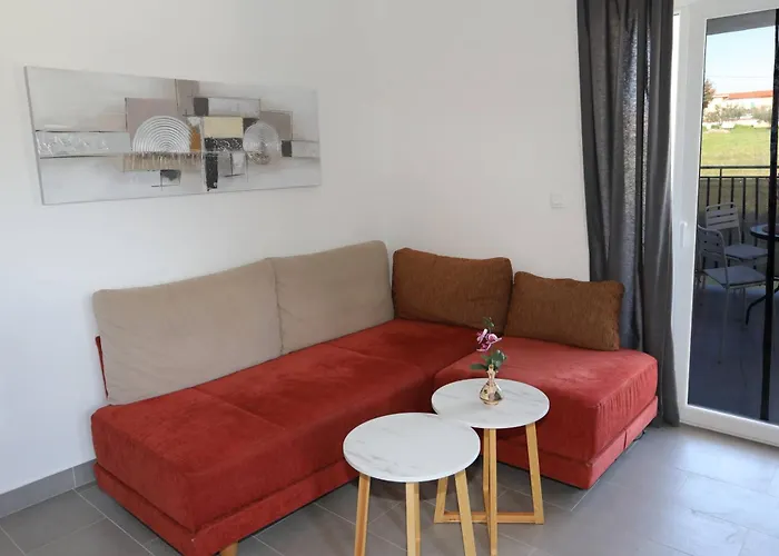 Apolo - Pool & Garden Retreat דירה פולה